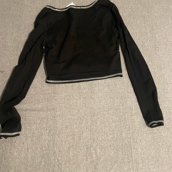 Cropped Long sleeve top - Picture 3 of 4